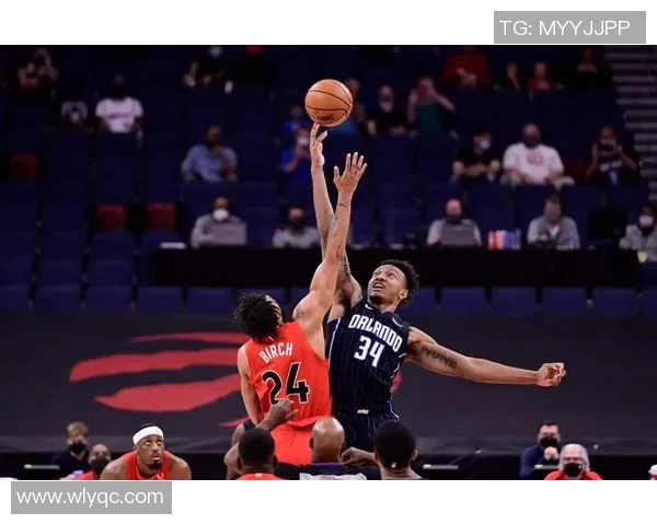 2018年NBA精彩对决雷霆与小牛全场录像回放及精彩瞬间分析